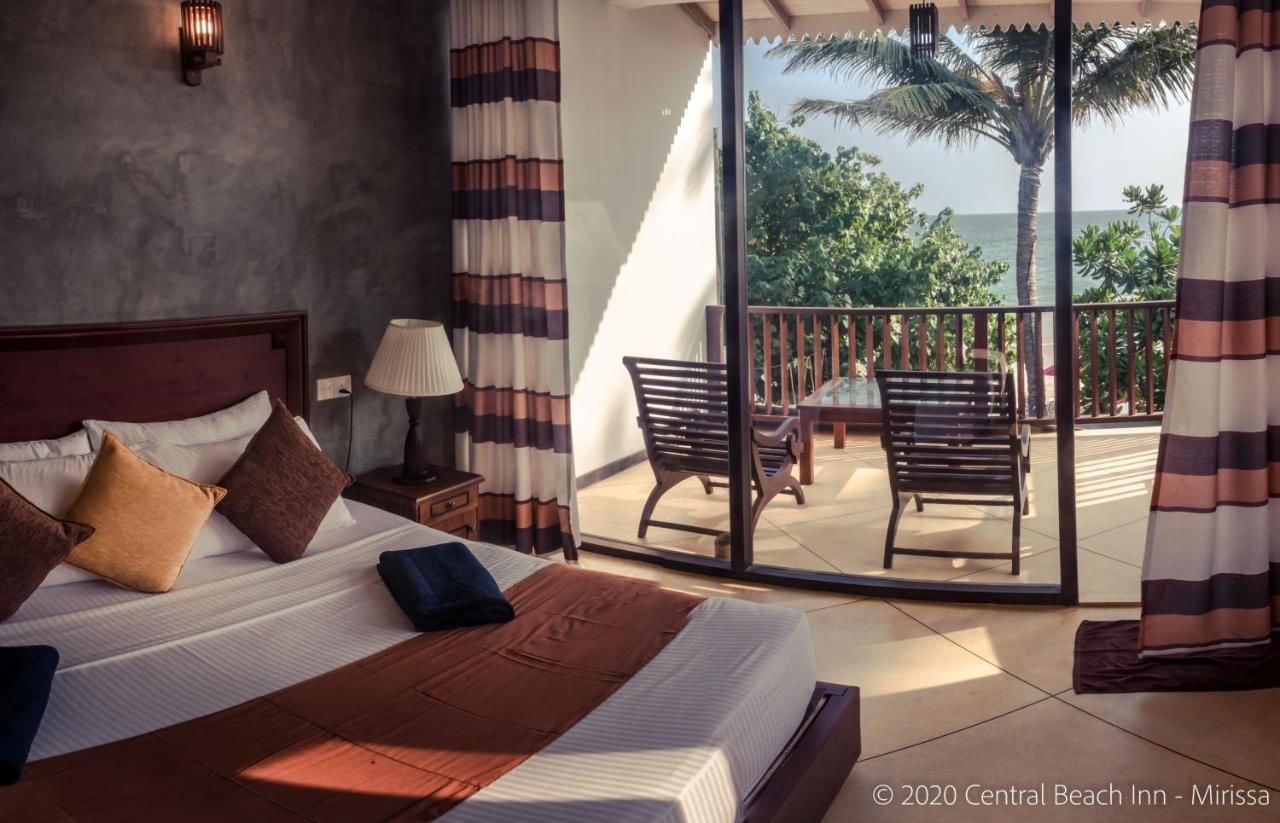Central Beach Inn Mirissa Kültér fotó