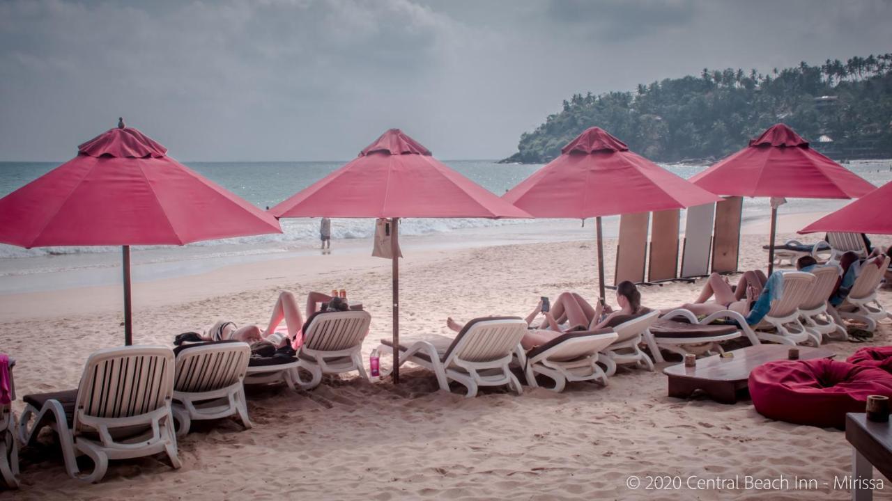 Central Beach Inn Mirissa Kültér fotó